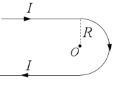 如图所示的载流导线磁场中，p点的磁感应强度为 A、，方向垂直于纸面向内B、，方向垂直于纸面向外C、，