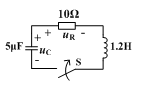 【单选题】在图示电路中，开关S在t=0瞬间闭合，若uC（0-）=5V，则uR（0+）=（）。 